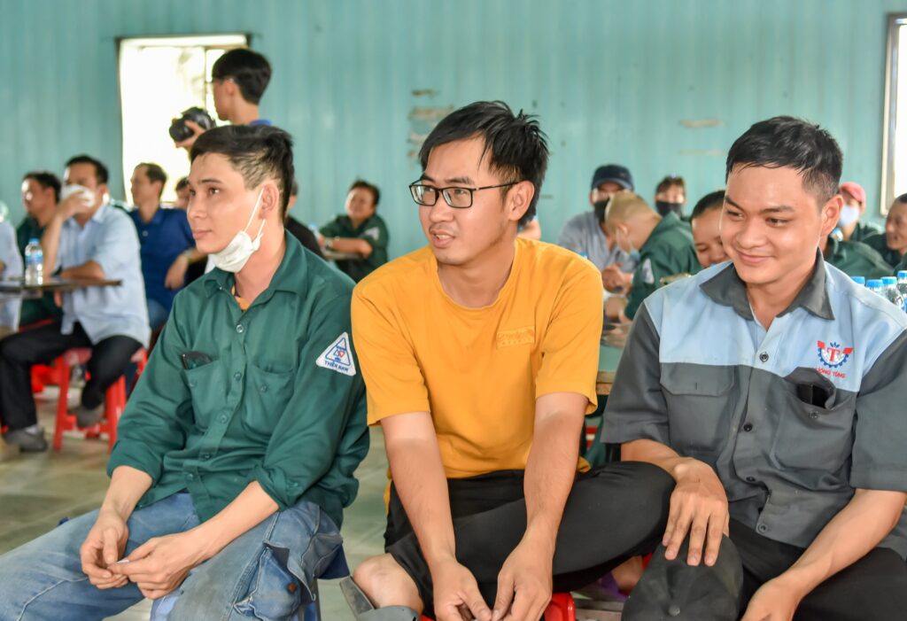 USAID/LADDERS engages thousands of factory workers in a series of SAFE-ZONE campaigns, delivered by CBO/SEs through the DOME model, in a strategic collaboration with the Ho Chi Minh City (HCMC) Labor Federation